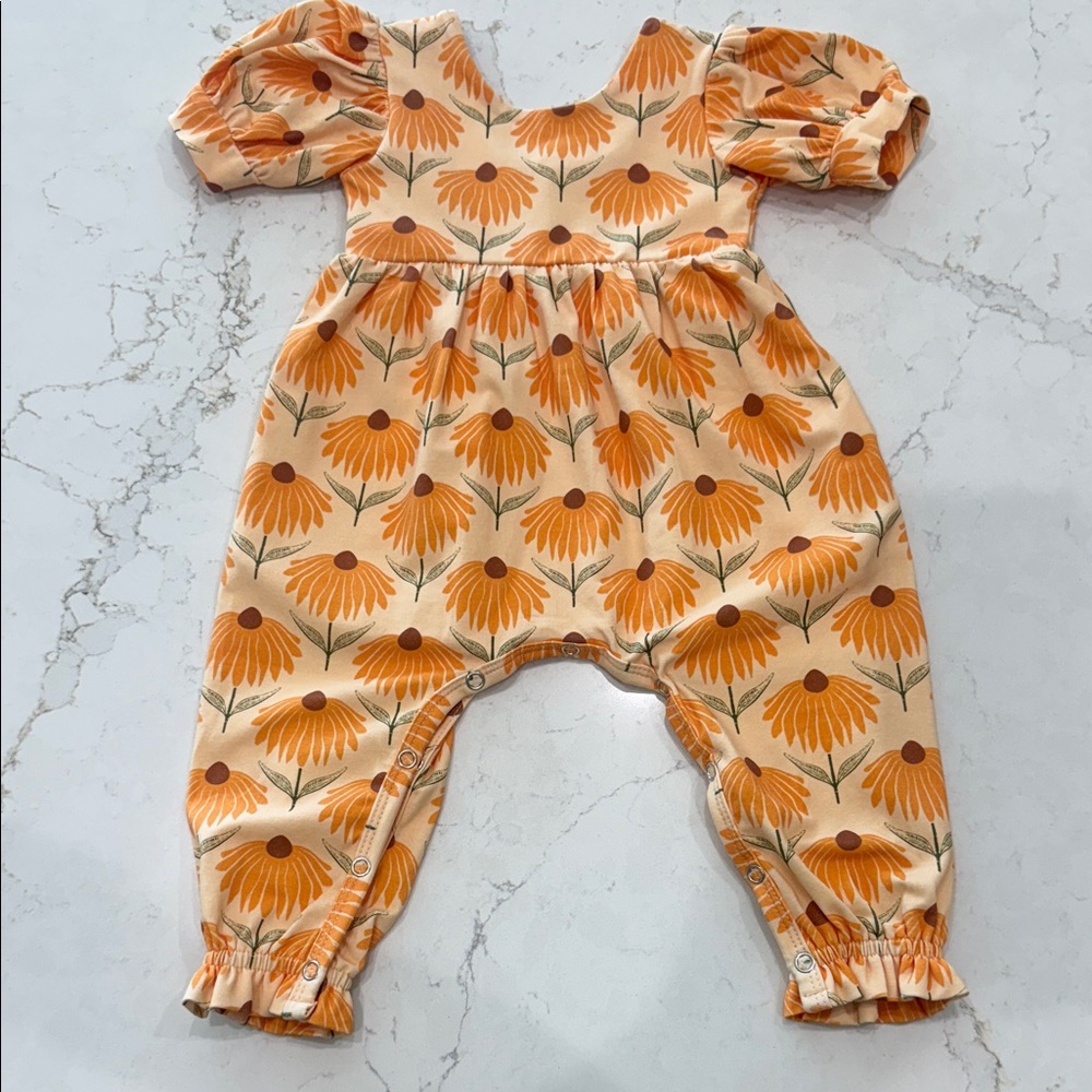 Ollie Jay Puffed Sleeve Romper in Sunflower